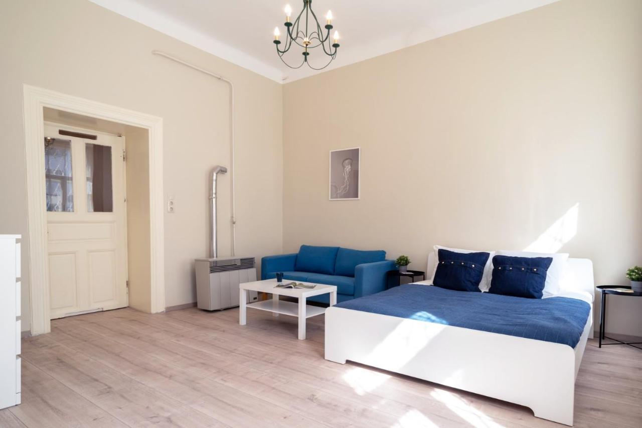 Blue Ribbon Apartment Budapest Exterior photo